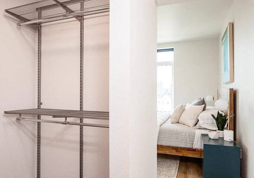 More Photos Of 700 Waterfront Way, Vancouver Apartments For Lease