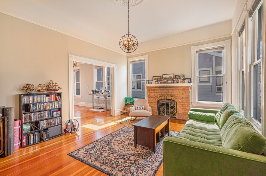 More Photos Of 418 Humboldt St, Santa Rosa Apartments For Sale