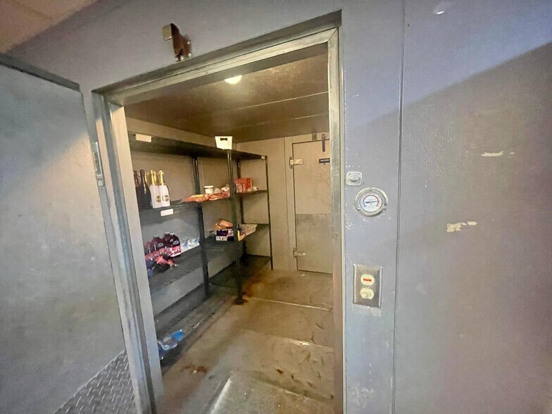 More Photos Of 1700 US-280, Phenix City Hotel For Sale