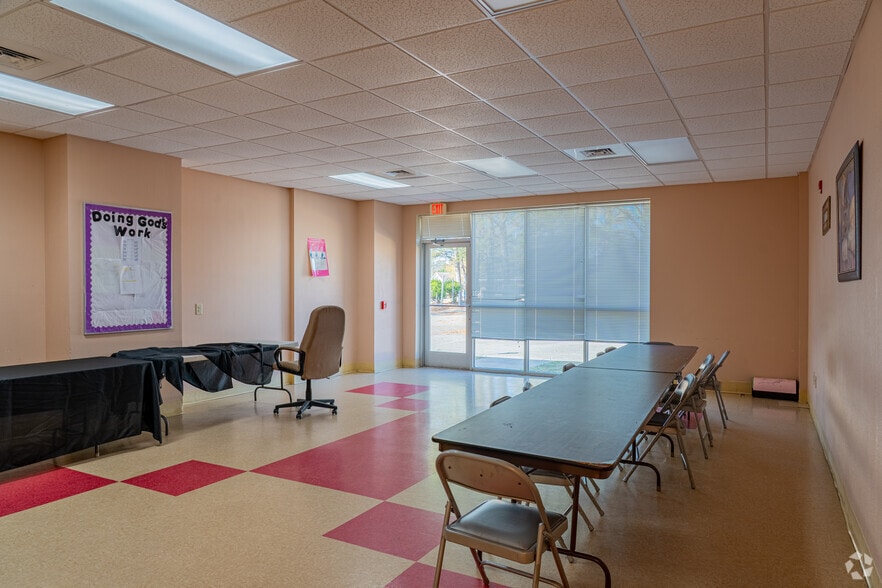 More Photos Of 192 Hill Top Dr, Garysburg Schools For Sale