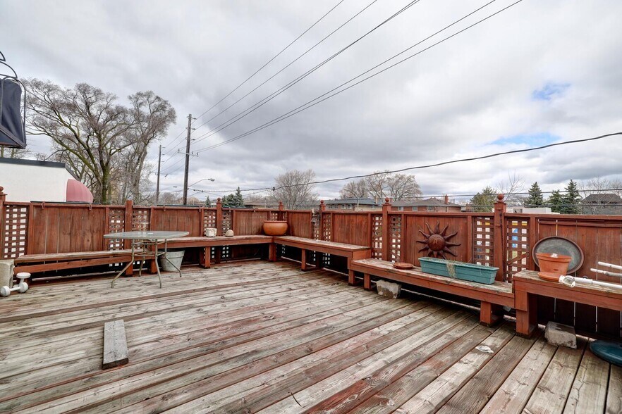 More Photos Of 448 Browns Line, Toronto Restaurant For Sale