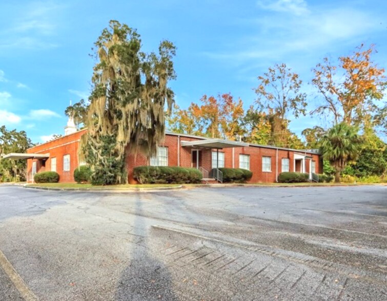 Primary Photo Of 309 Tibet Ave, Savannah Specialty For Sale