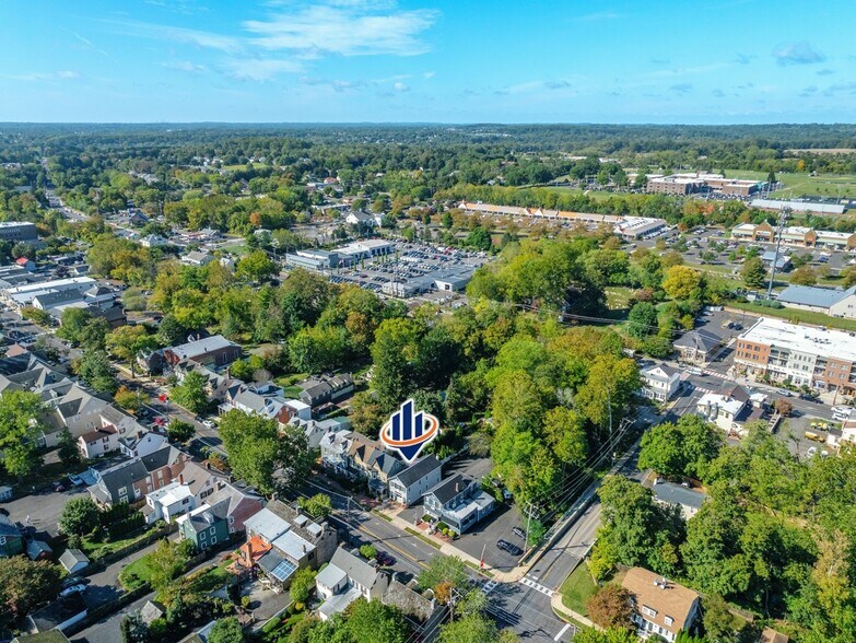 More Photos Of 154 N State St, Newtown Office For Sale