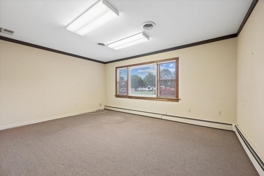 More Photos Of 3582 Us-22, Somerville Office For Sale