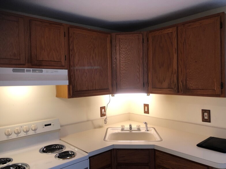 More Photos Of 1887 Joshuas Path, Central Islip Apartments For Sale