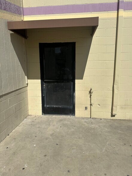 More Photos Of 5498 W Mission Blvd, Ontario Industrial For Sale