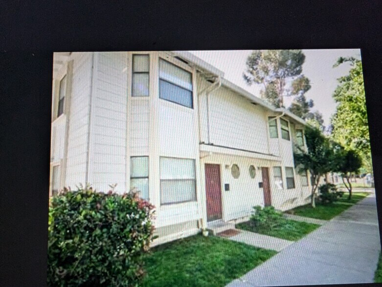 More Photos Of 2747 24th St, Sacramento Multifamily For Sale