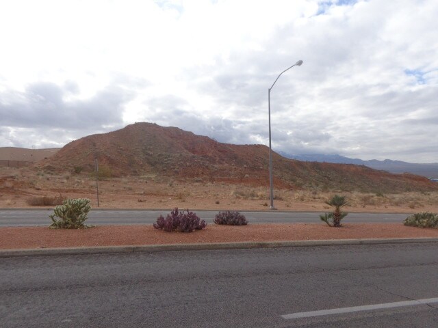 More Photos Of 840 W Pioneer Blvd, Mesquite Land For Sale