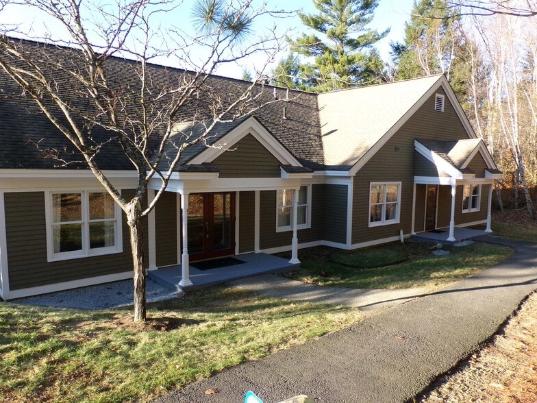 More Photos Of 401 Gilford Ave, Gilford Medical For Lease