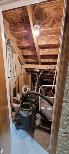 More Photos Of 3101 Vaughn Rd, Great Falls Flex For Sale