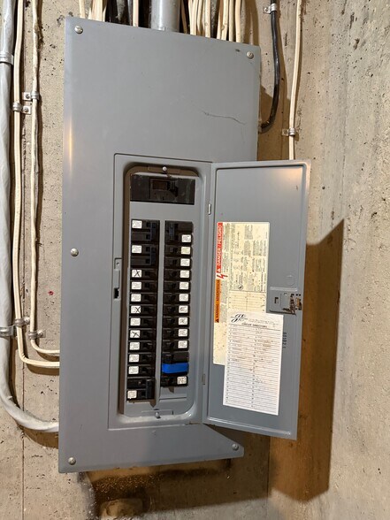 More Photos Of 4245 S A St, Richmond Medical For Lease