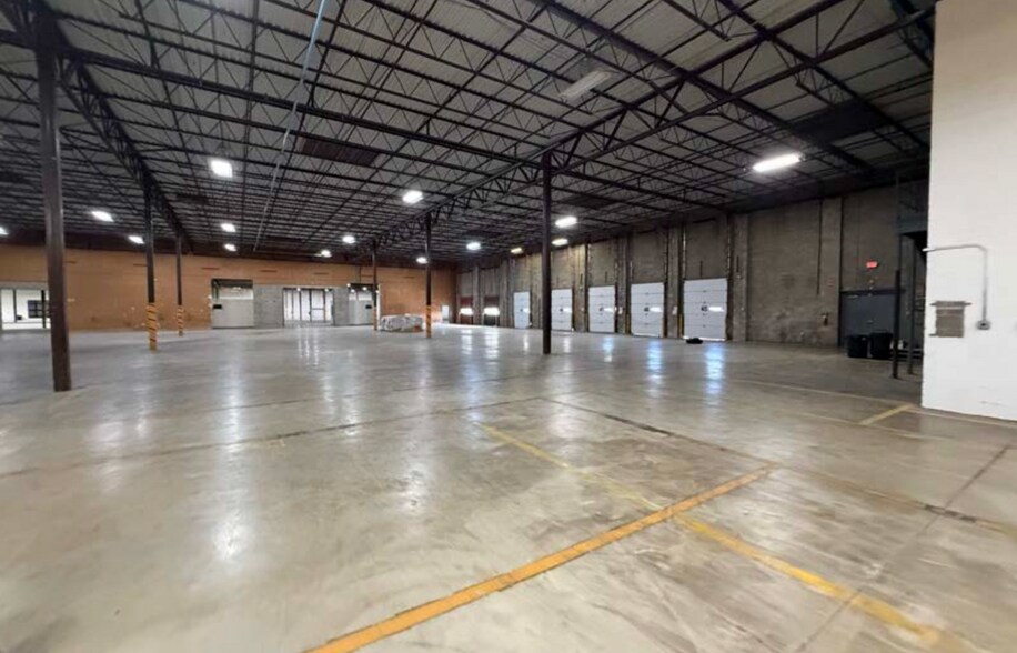 More Photos Of 2875 Needmore Rd, Dayton Warehouse For Lease