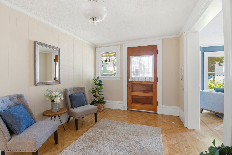 More Photos Of 931 Chestnut St, Alameda Multifamily For Sale