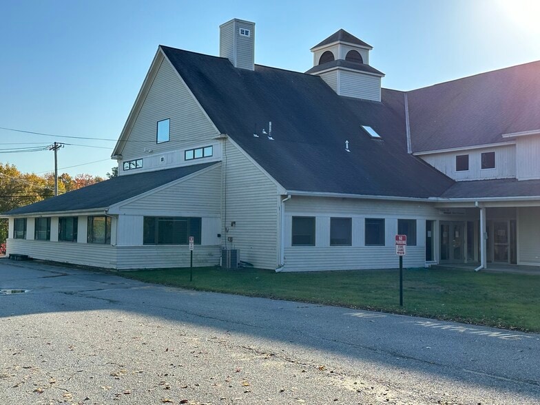 More Photos Of 36 King St, Littleton Specialty For Sale