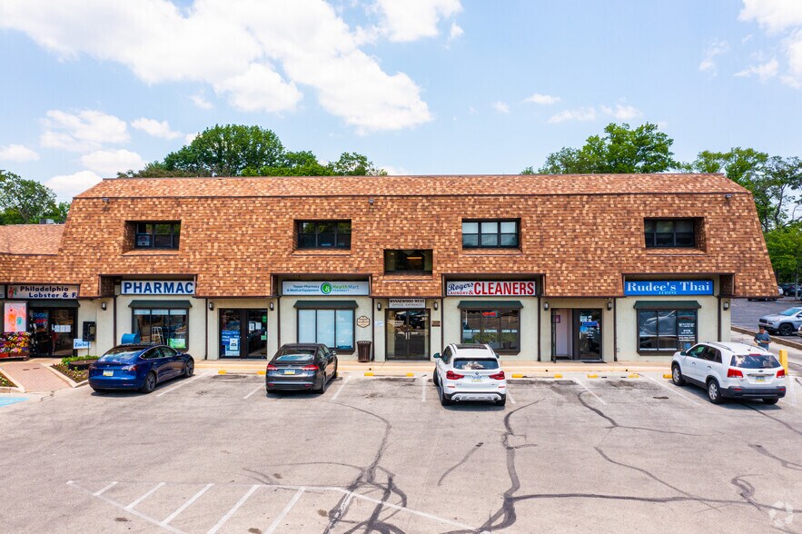 More Photos Of 333 E Lancaster Ave, Wynnewood Unknown For Lease
