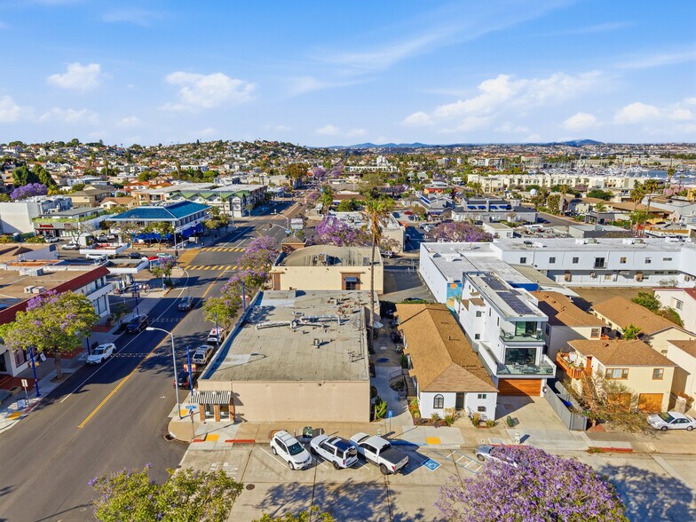 More Photos Of 1051-1065 Rosecrans St, San Diego Storefront Retail Residential For Sale