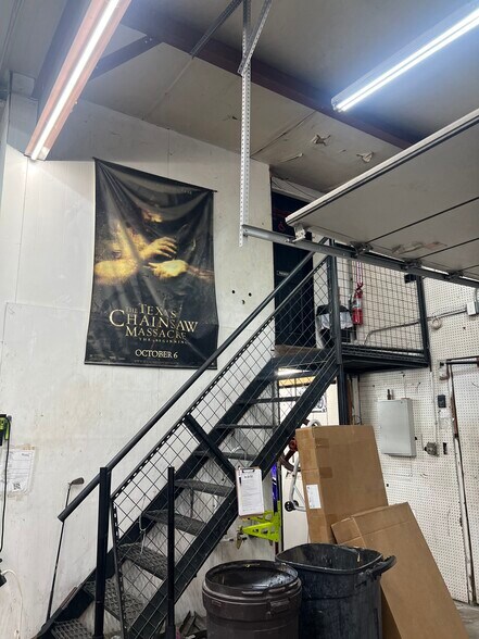 More Photos Of 6332 Blanding Blvd, Jacksonville Service For Sale