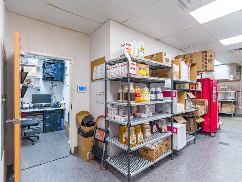 More Photos Of 9595 W Tropicana Ave, Las Vegas Restaurant For Lease