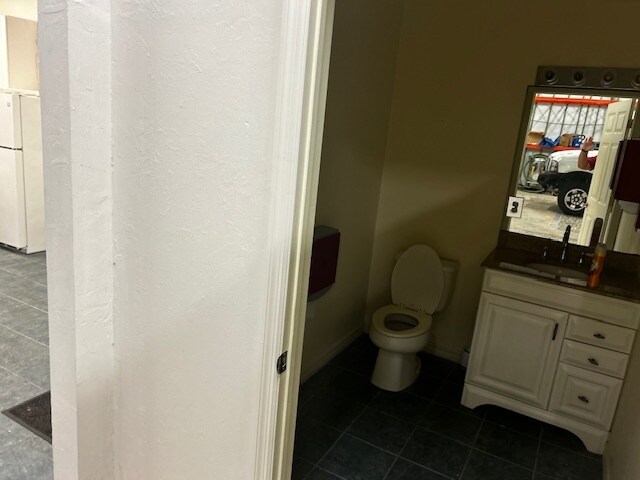 More Photos Of 17041 Alico Commerce Ct, Fort Myers Light Manufacturing For Sale