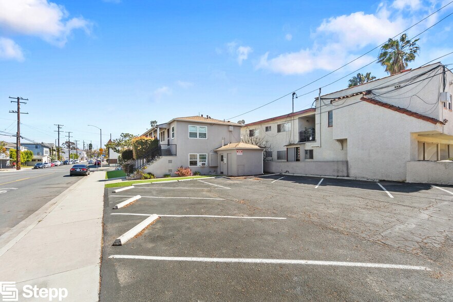 More Photos Of 4130 E 10th St, Long Beach Apartments For Sale