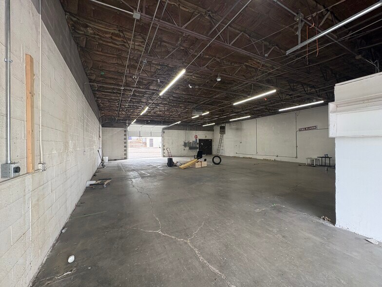 More Photos Of 1175 S Lipan St, Denver Warehouse For Lease