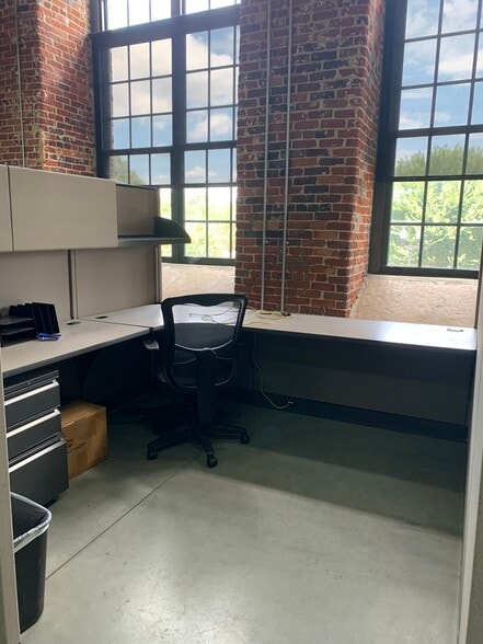 More Photos Of 300 S Firestone St, Gastonia Apartments For Lease