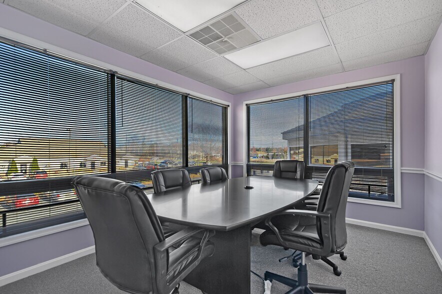 More Photos Of 838 Walker Sq, Dover Office For Sale