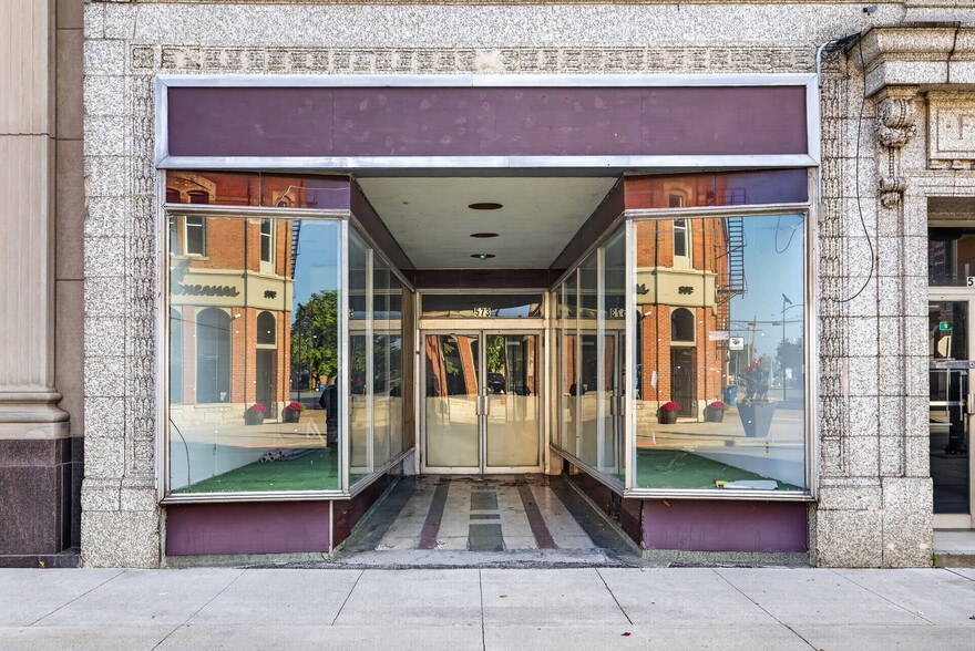 More Photos Of 573-577 Broadway, Lorain Storefront Retail Residential For Sale