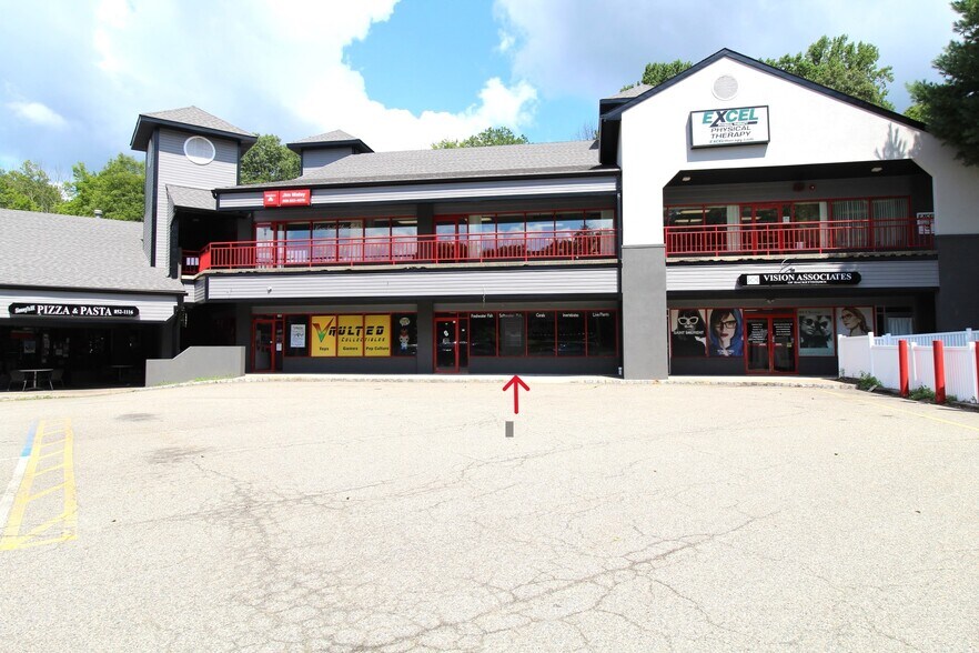 More Photos Of 915 Rt 517, Hackettstown Unknown For Lease