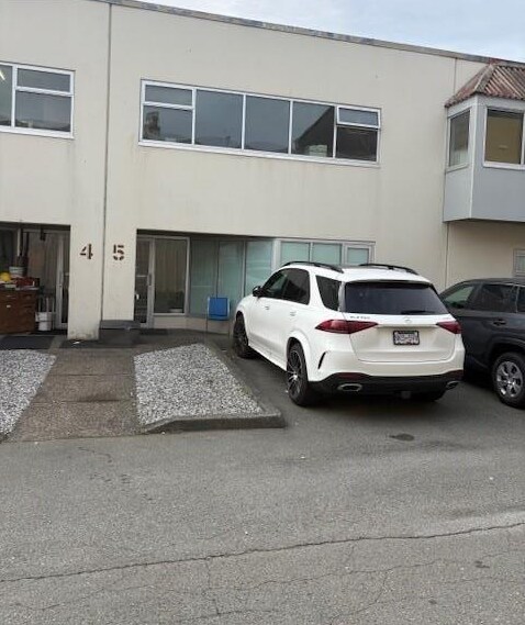 More Photos Of 8005 Alexander Rd, Delta Warehouse For Sale