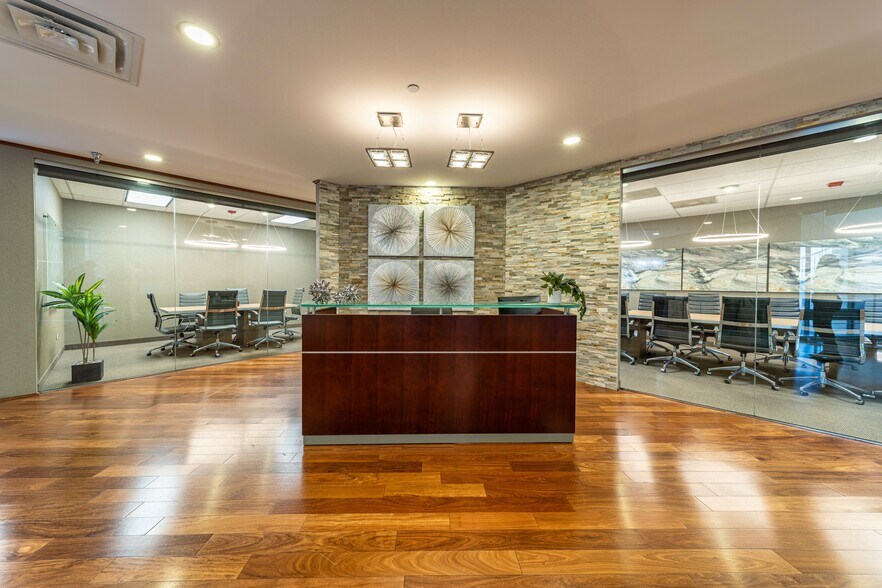 More Photos Of 1400 Preston Rd, Plano Office For Lease