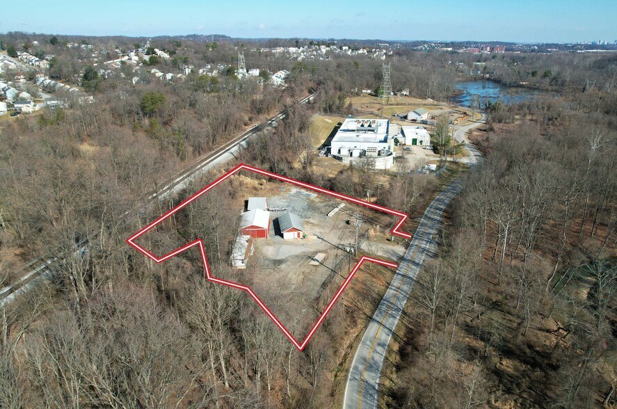 More Photos Of 6114 Race Rd, Elkridge Industrial For Sale