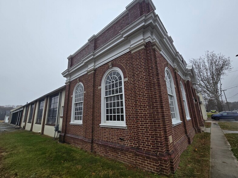 More Photos Of 404 Monroeville Rd, Monroeville Industrial For Sale