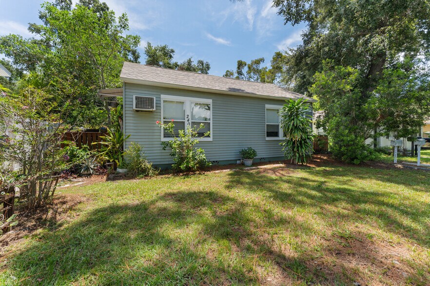 More Photos Of 240 20th Ave, Saint Petersburg Apartments For Sale