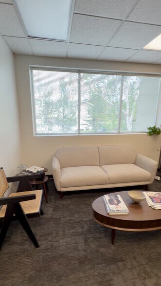Primary Photo Of 600 Riverpark Ln, Boise Coworking Space