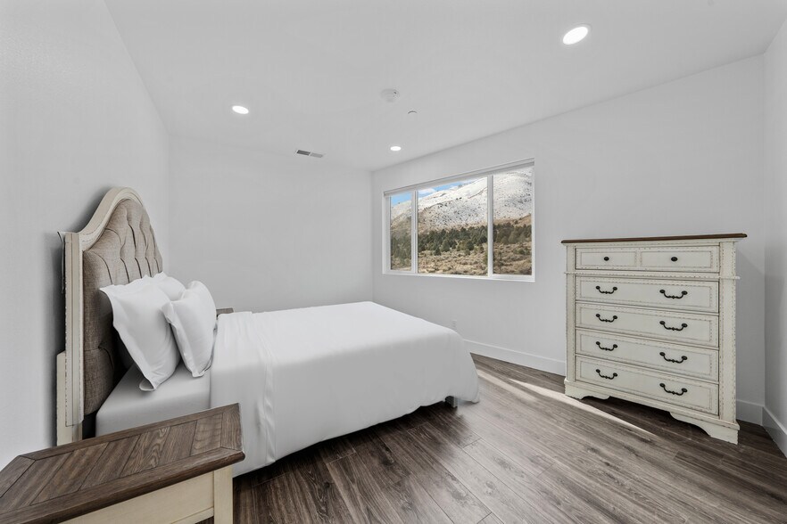 More Photos Of 1929 US-395, Gardnerville Apartments For Sale