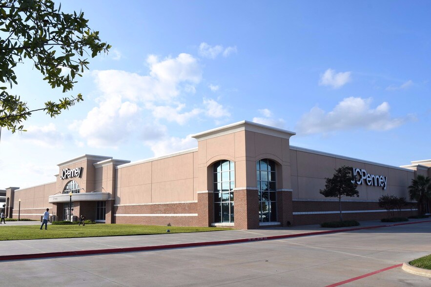 More Photos Of 1227 Grand West Blvd, Katy Coworking Space