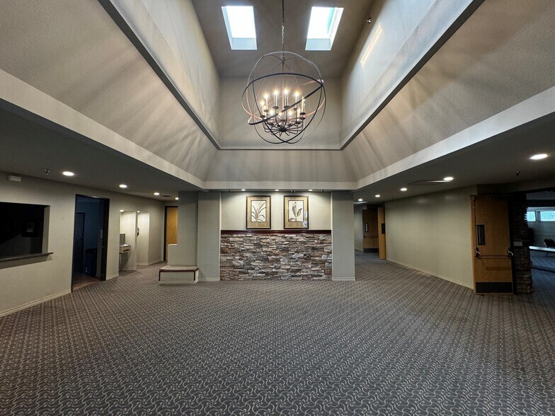 More Photos Of 1400 N Westlake Blvd, Westlake Village Lodge Meeting Hall For Lease
