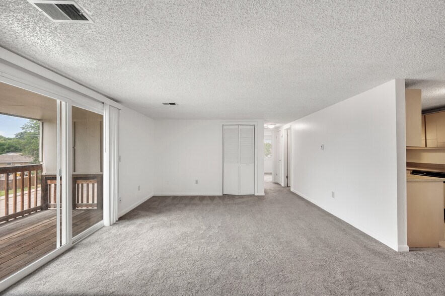 More Photos Of 1815-1817 28th St, Greeley Apartments For Sale