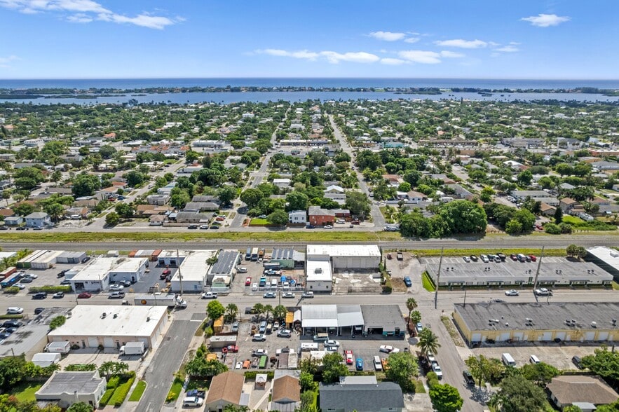 More Photos Of 5913 Georgia Ave, West Palm Beach Service For Lease