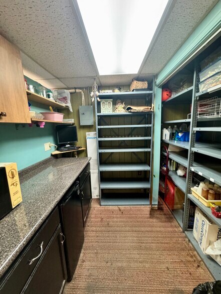 More Photos Of 1226 S Main St, Fall River Freestanding For Sale