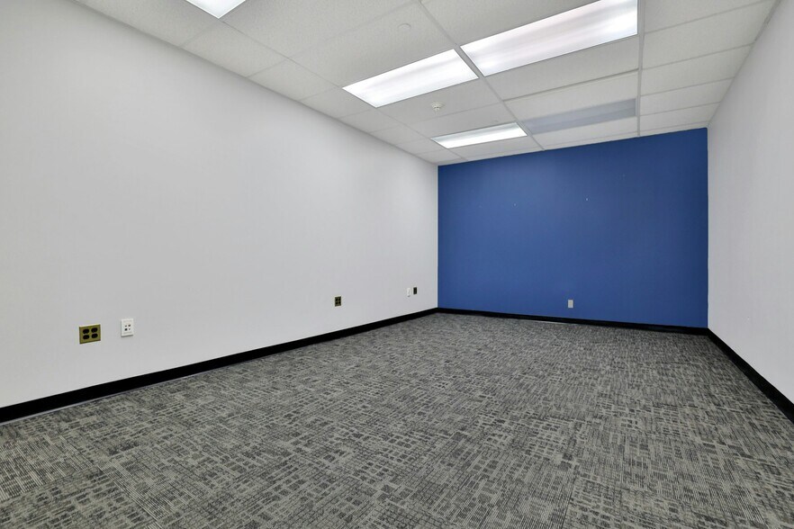 More Photos Of 1 Barker Ave, White Plains Office For Lease