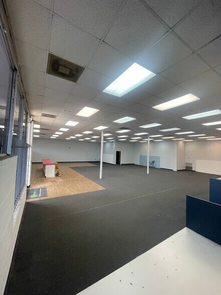 More Photos Of 2461 Panther Pky, Smiths Station General Retail For Lease