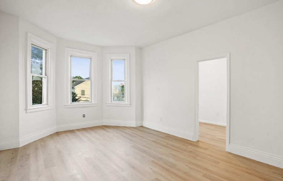 More Photos Of 148 S 13th Ave, Mount Vernon Apartments For Sale