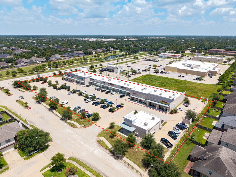 More Photos Of 25031 Westheimer Pky, Katy Storefront For Sale