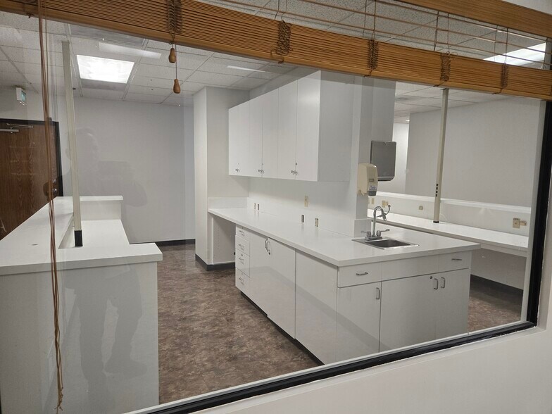 More Photos Of 2150 N Waterman Ave, San Bernardino Medical For Lease