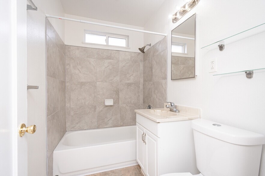 More Photos Of , West Sacramento Multifamily For Sale