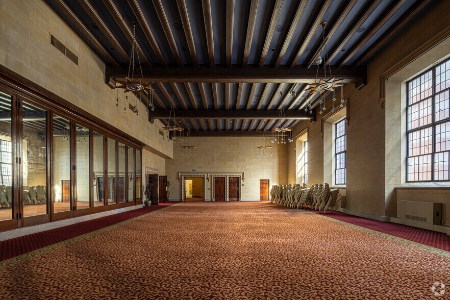 More Photos Of 225 N Charles St, Baltimore Lodge Meeting Hall For Sale