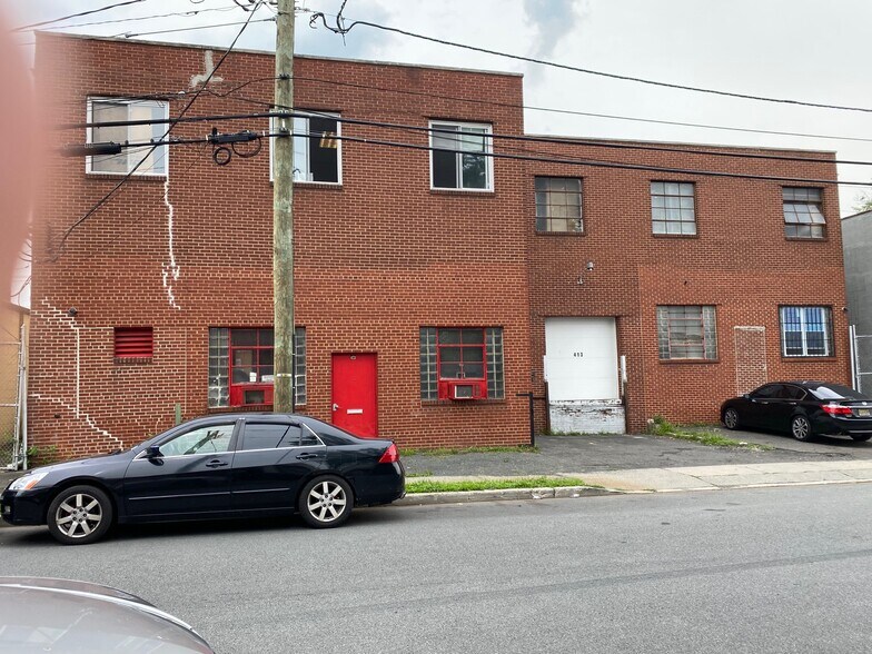 More Photos Of 413 Florence Ave, Hillside Warehouse For Lease