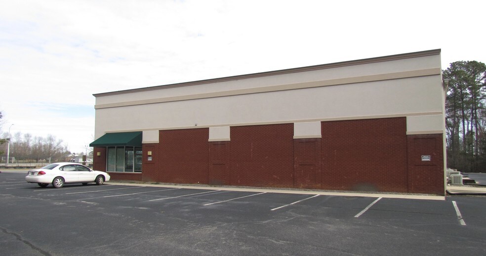 More Photos Of 120 N Tech Dr, Clayton Light Manufacturing For Lease